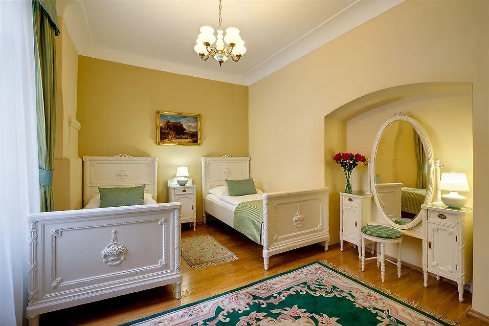Hotel Bishop'S House Praga
