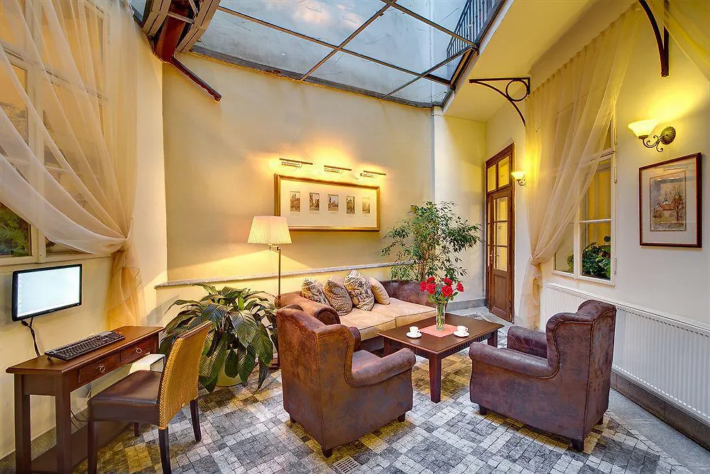 Hotel Bishop'S House Praga