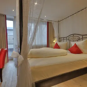 https://hotel-condor.com-bavaria.com