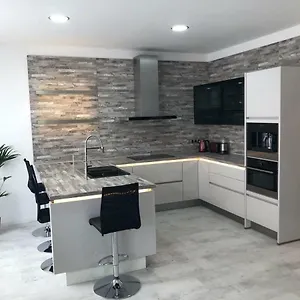 https://luxusni-apartman-primo-v-centru-u-hotelu-thermal.karlovyvary-hotels.com