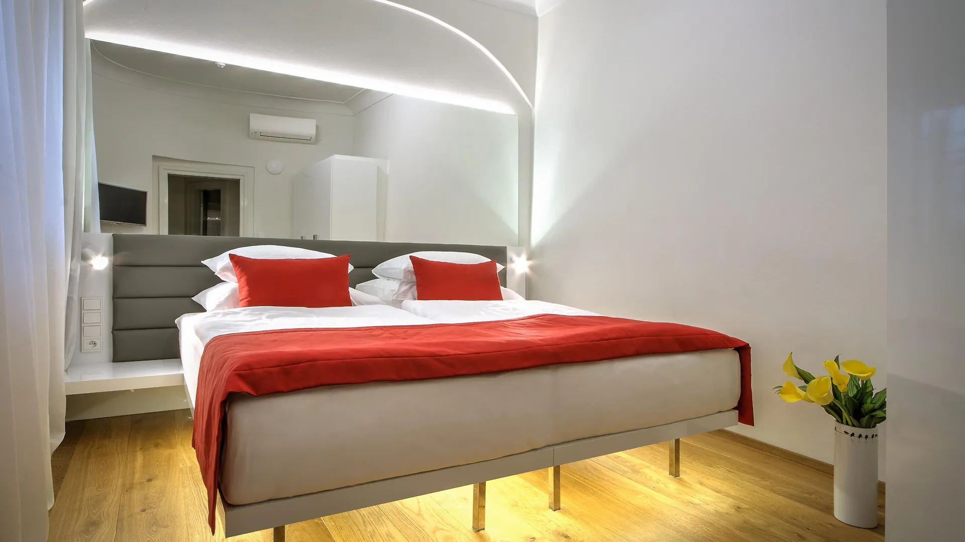 Bishop'S House Hotel Prague