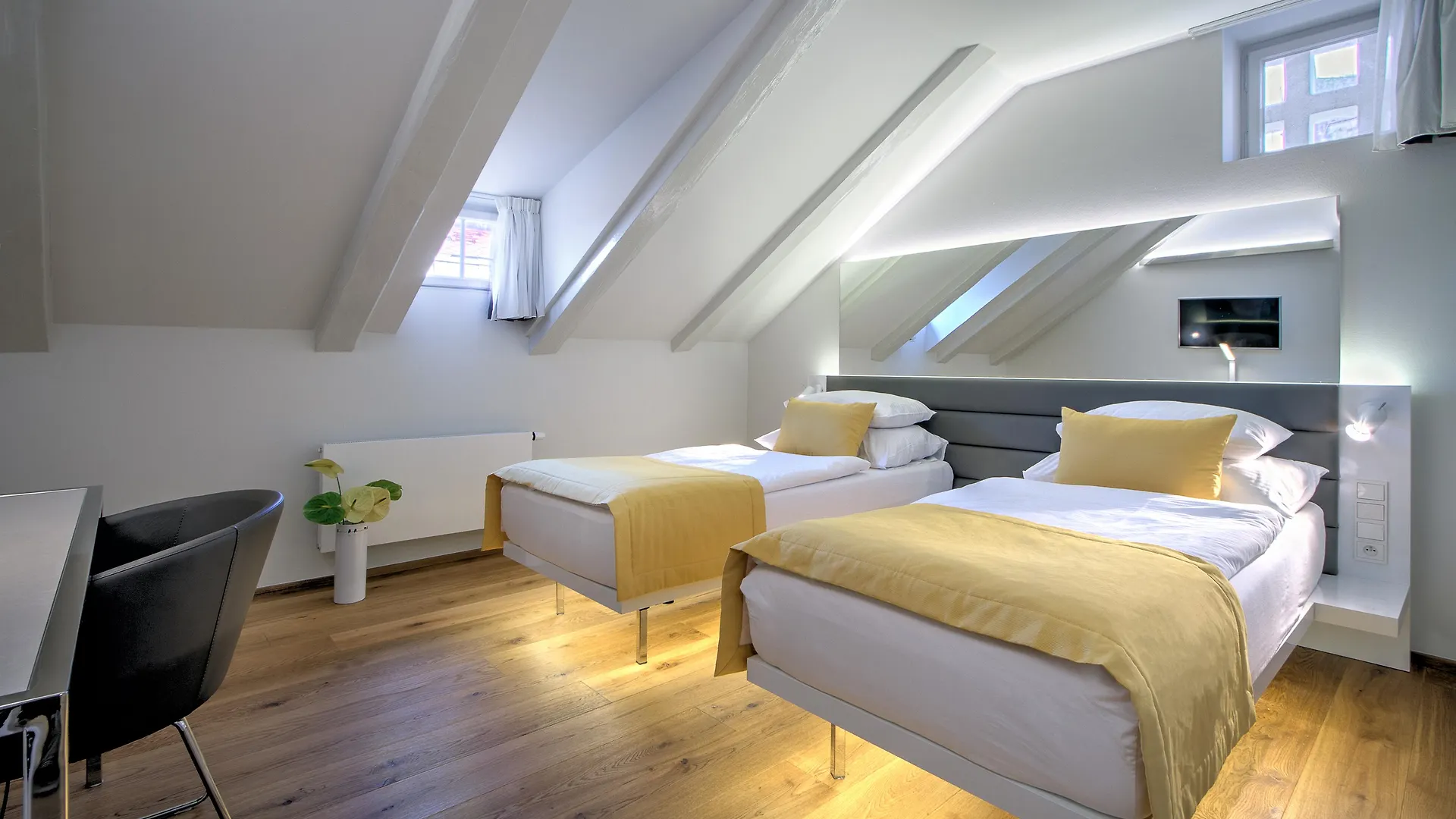 Bishop'S House Hotel Prague