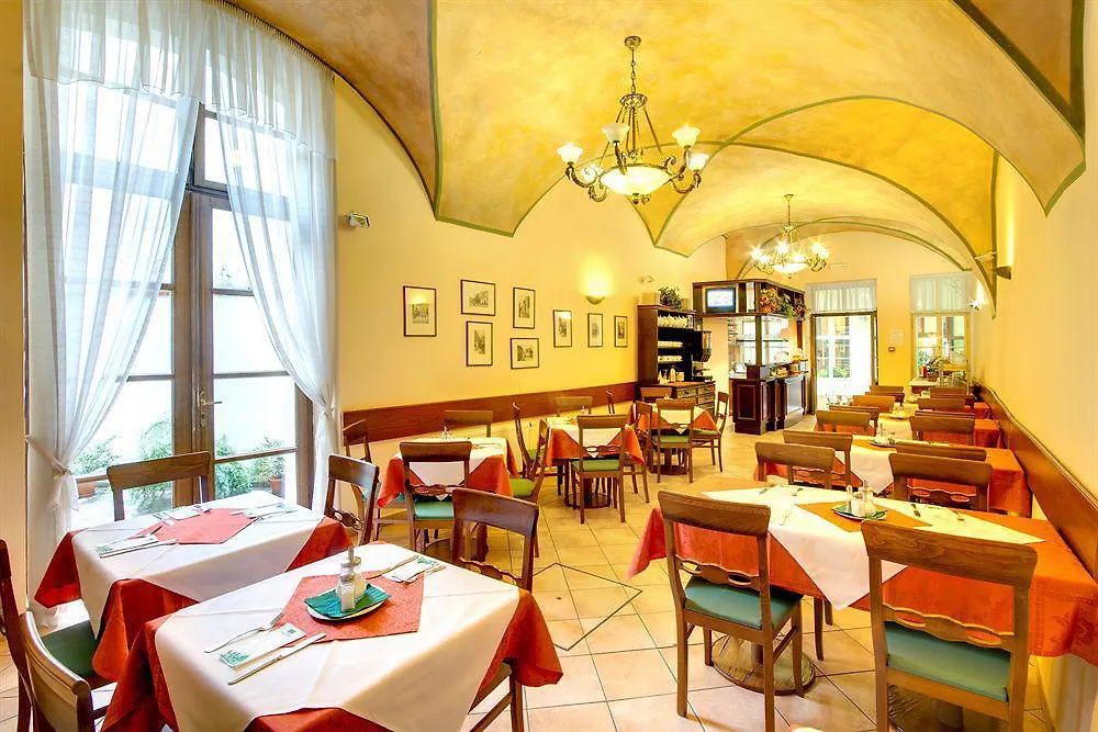 Bishop'S House Hotel Prague